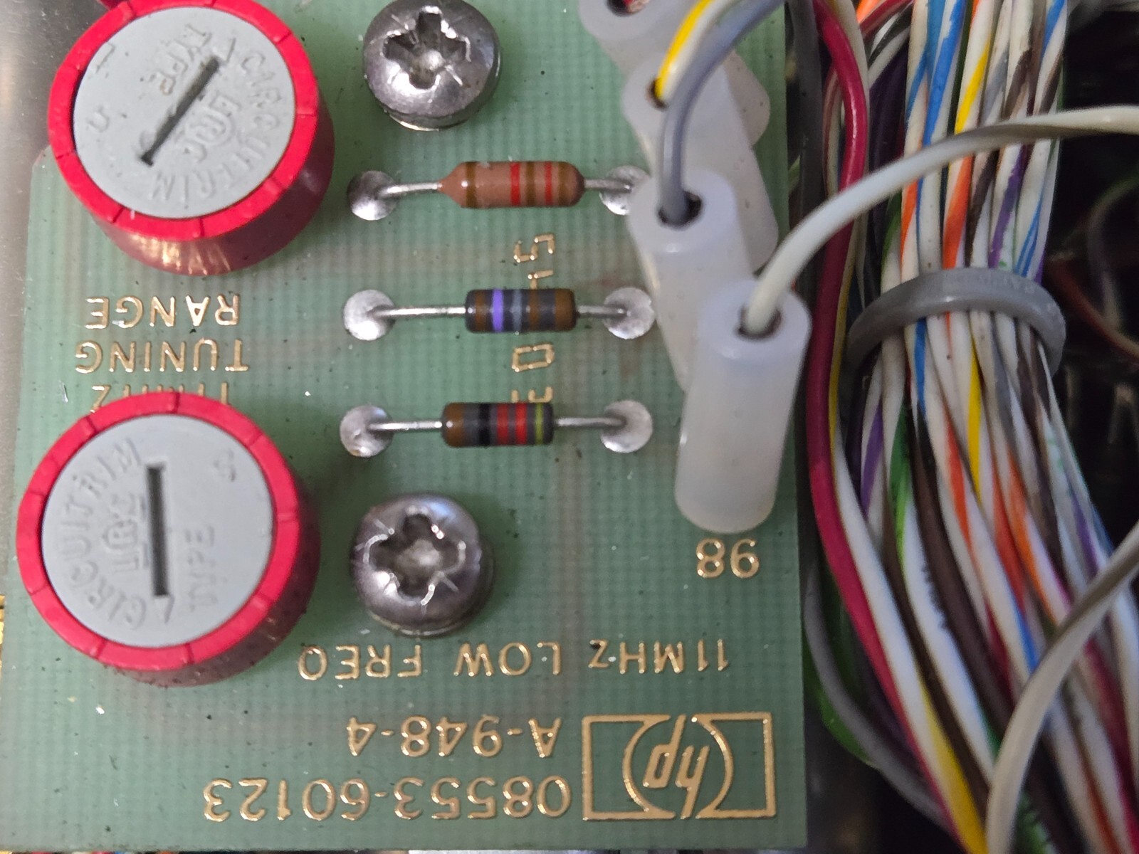HP SPECTRUM ANALYZER RF SECTION 8553B front panel, knobs, misc boards & cables