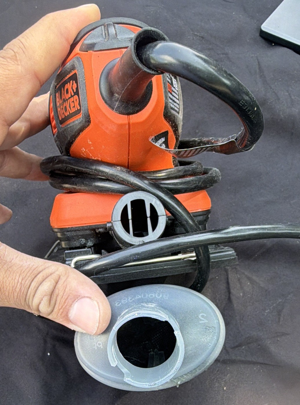 BLACK+DECKER BDERO100 Corded Detail Sander w/ Triangular Pad & Dust Bag