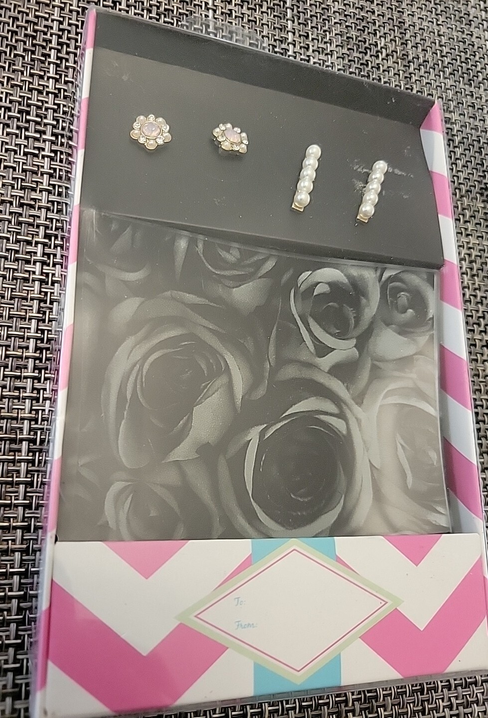 JEWELS Glass  Black Rose Trinket Tray With Two Sets Of Earrings Faux Pearls