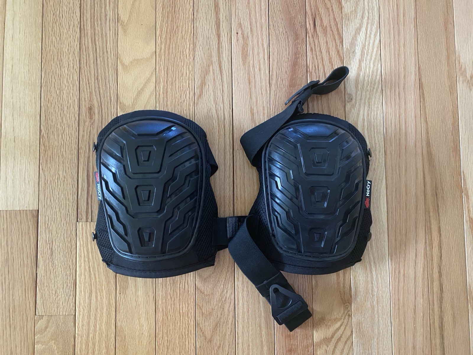 NoCry NPK-V1B Knee Pads Hardshell Adjustable Black Foam Plastic Mesh Adults