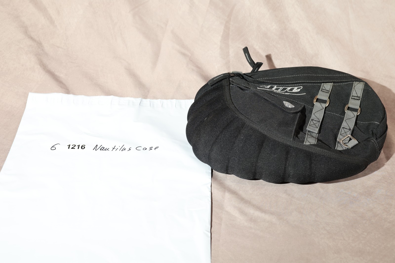 Dye Nautilus Paintball Mask Case Black Padded Goggle Storage Bag
