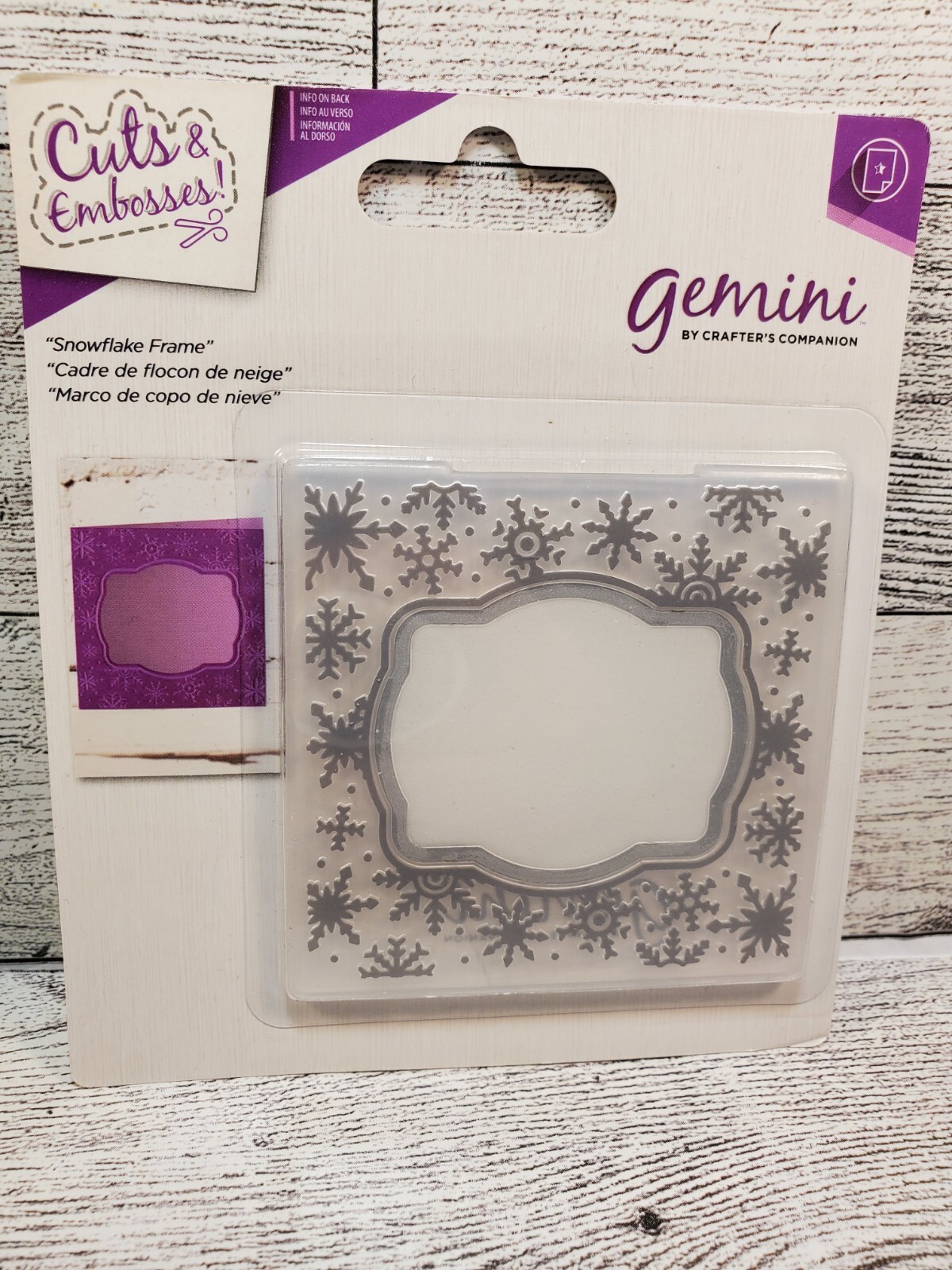 CCH2 Crafters Companion Snowflake Frame Square Cut Emboss Embossing Folder
