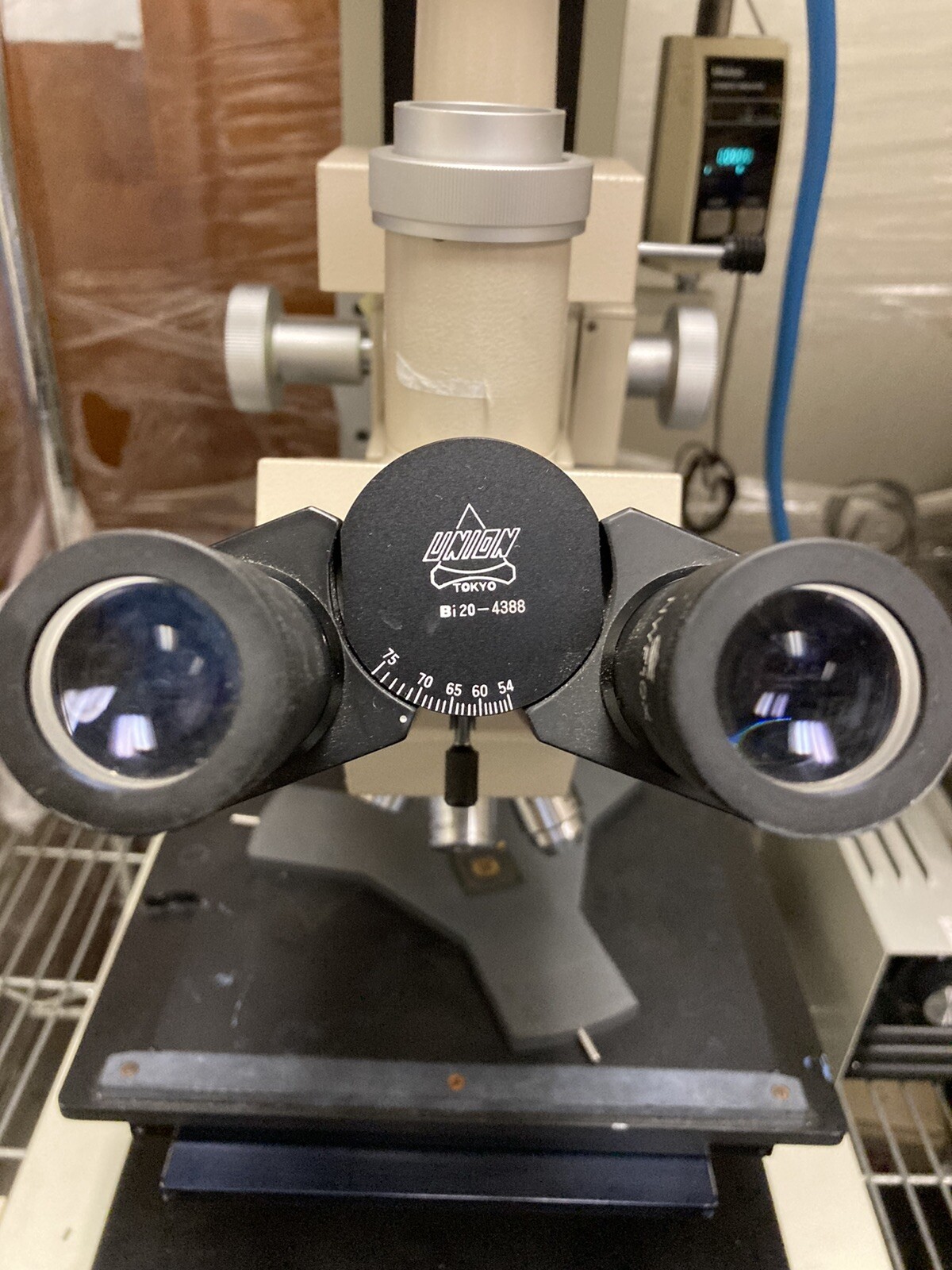Technical Instruments Com. wafer Microscope with Nikon Objectives