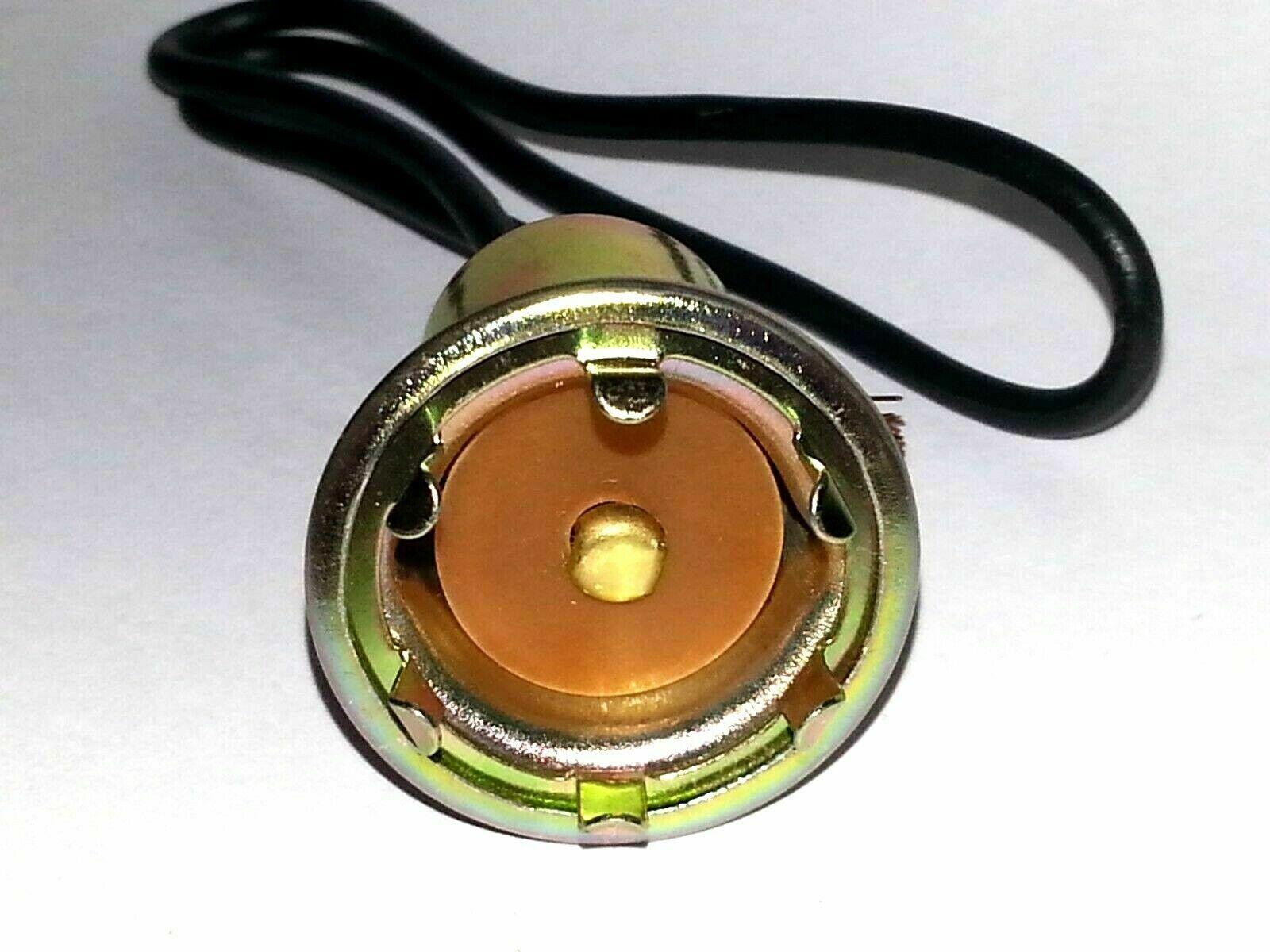 GM Park Tail Side Marker Reverse Light Lamp 1156 Bulb Wiring Harness Socket D38