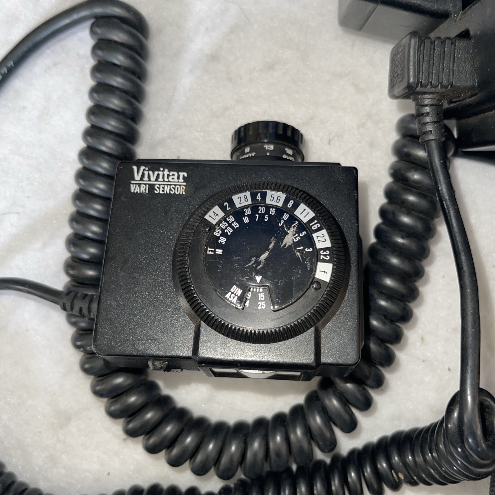 Vivitar 365 Zoom Thyristor Electronic Flash & Vivitar Vari Sensor Untested