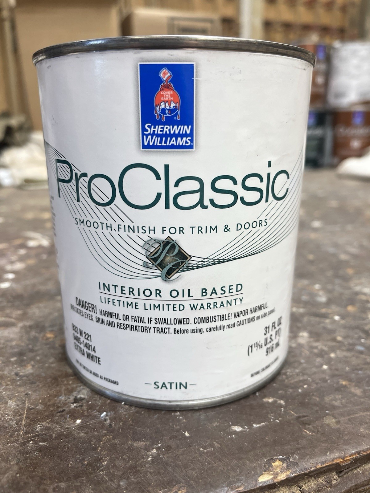 Sherwin Williams Pro Classic Trim Enamel /Oil Base Satin/ Light Beige / Quart