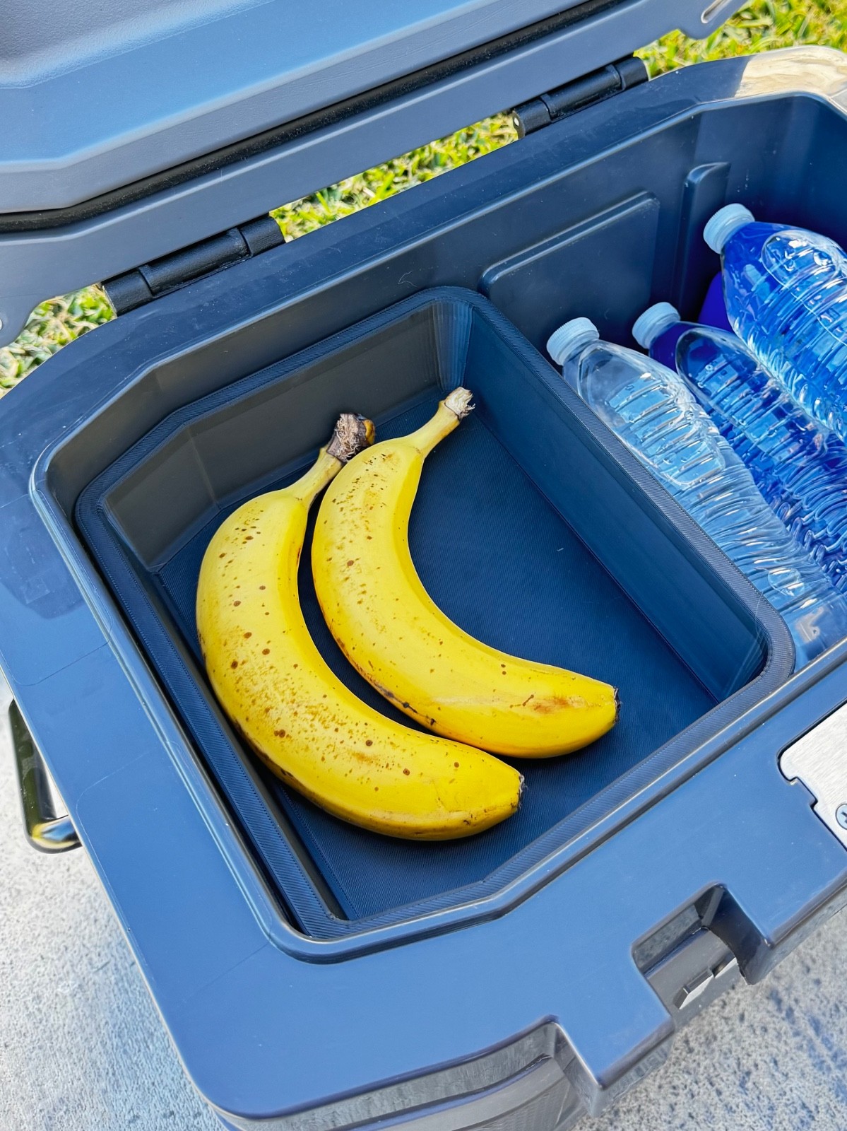 Small Cold Tray for Igloo Trailmate and Overalnd 25qt