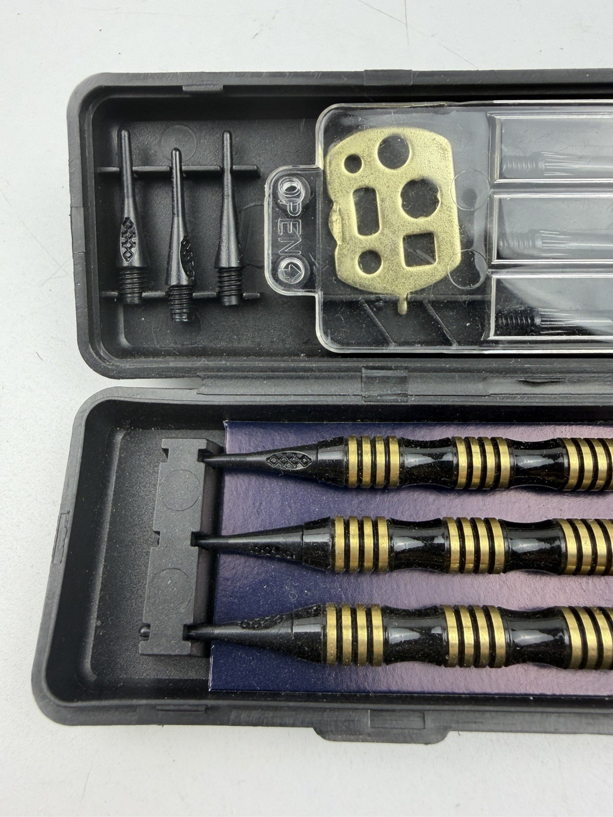 Halex | Plastic Tip Dart Set | Tips | Tool