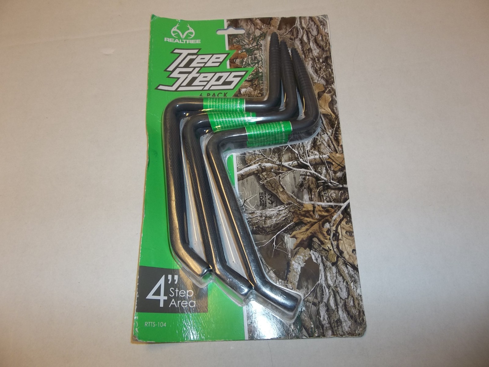 Realtree 6-Pack Tree Steps 300 LB Capacity 4" Step Area RTTS-104 Deer Hunting