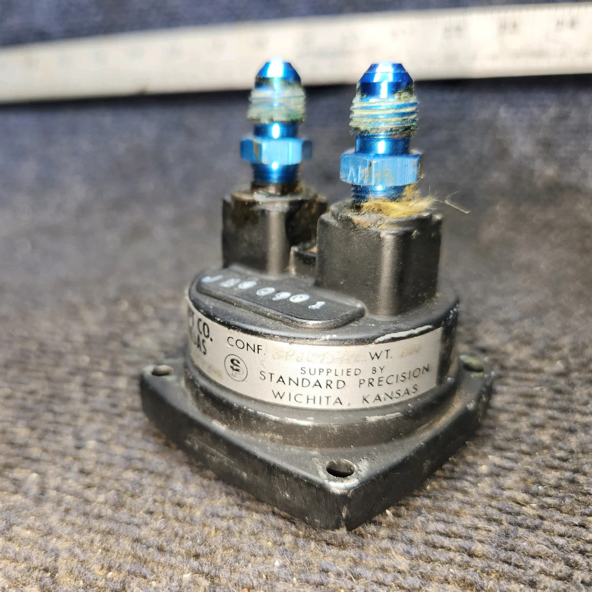 S1414-N1 | Standard Precision | cessna 150G | Suction Indicator