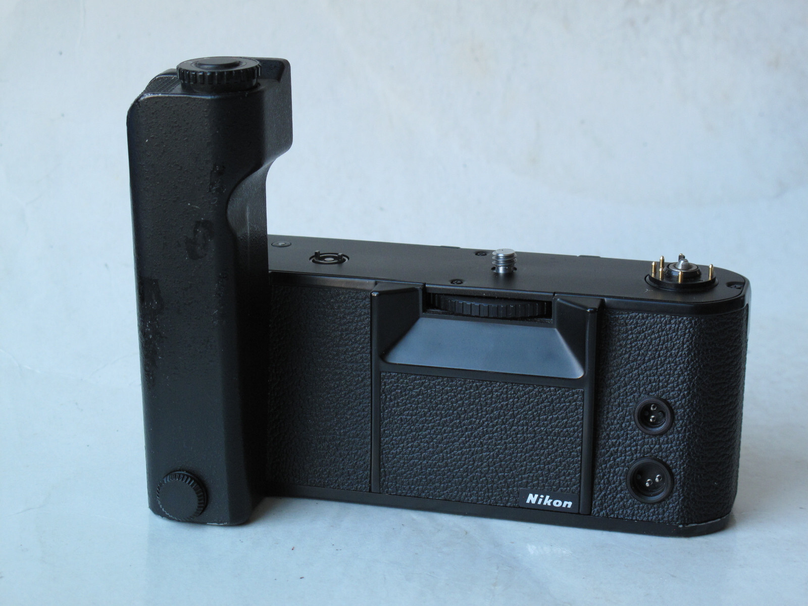 Nikon MD-4 motor drive for F3/F3T/F3AF,  US SELLER "LQQK"
