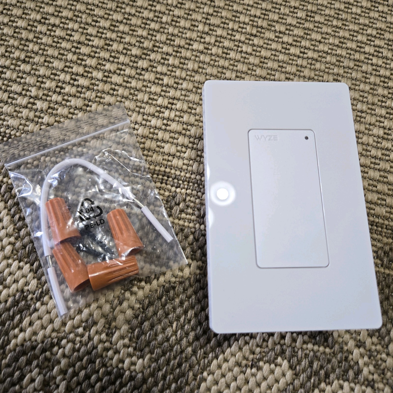 Wyze Light Switch Single Pole Smart Alexa Google Wifi Smart Switch WLPS1