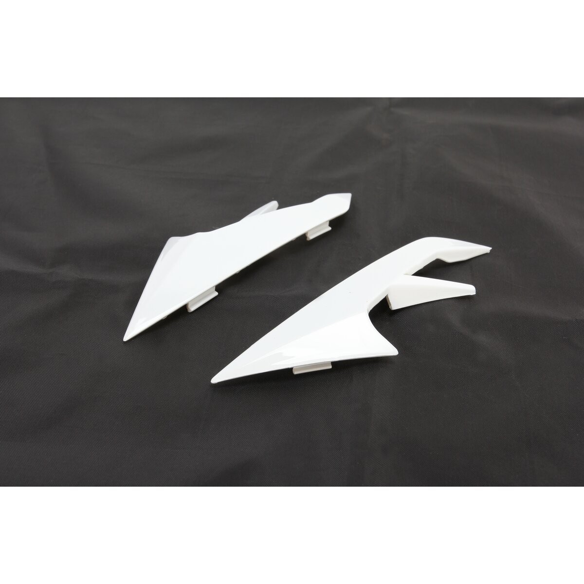 Z1R White Strike Ops Side Vent - 0134-1761