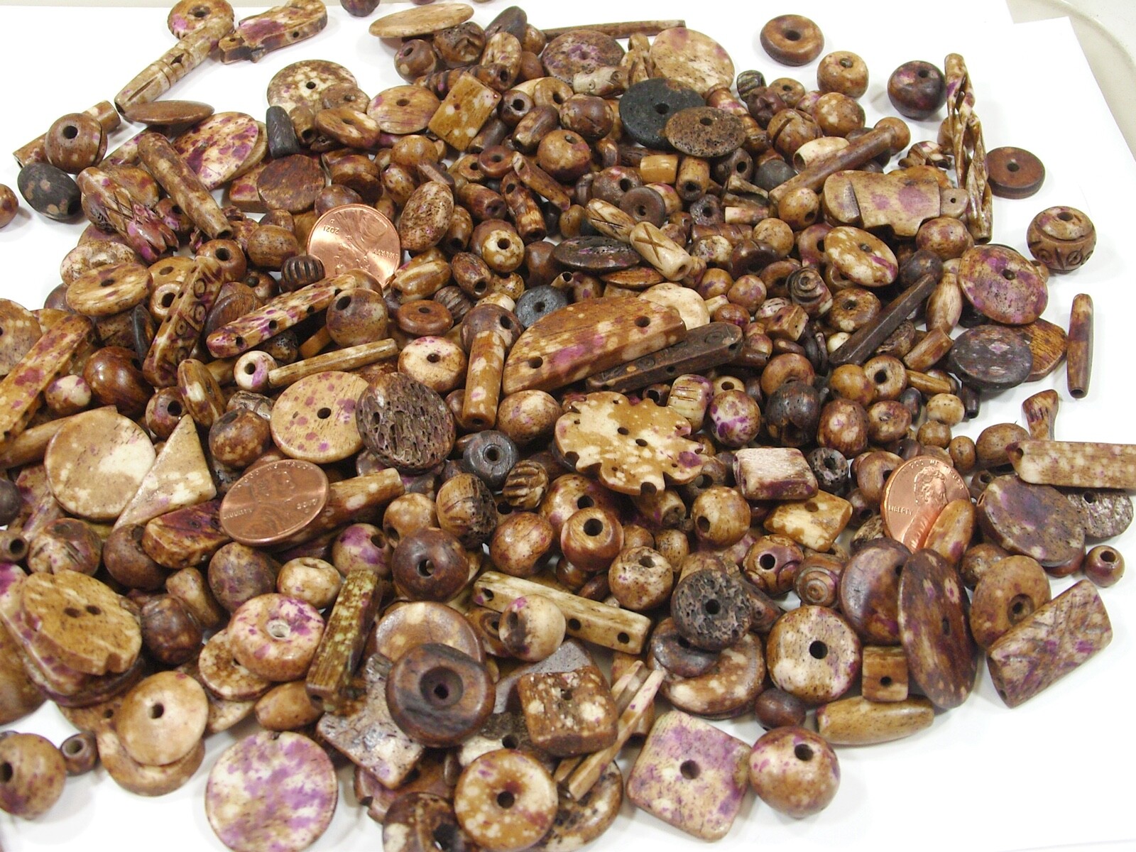3 Pounds Purple Water Buffalo Bone Beads / Scrap Pieces / Left Overs (M-3) ⭐