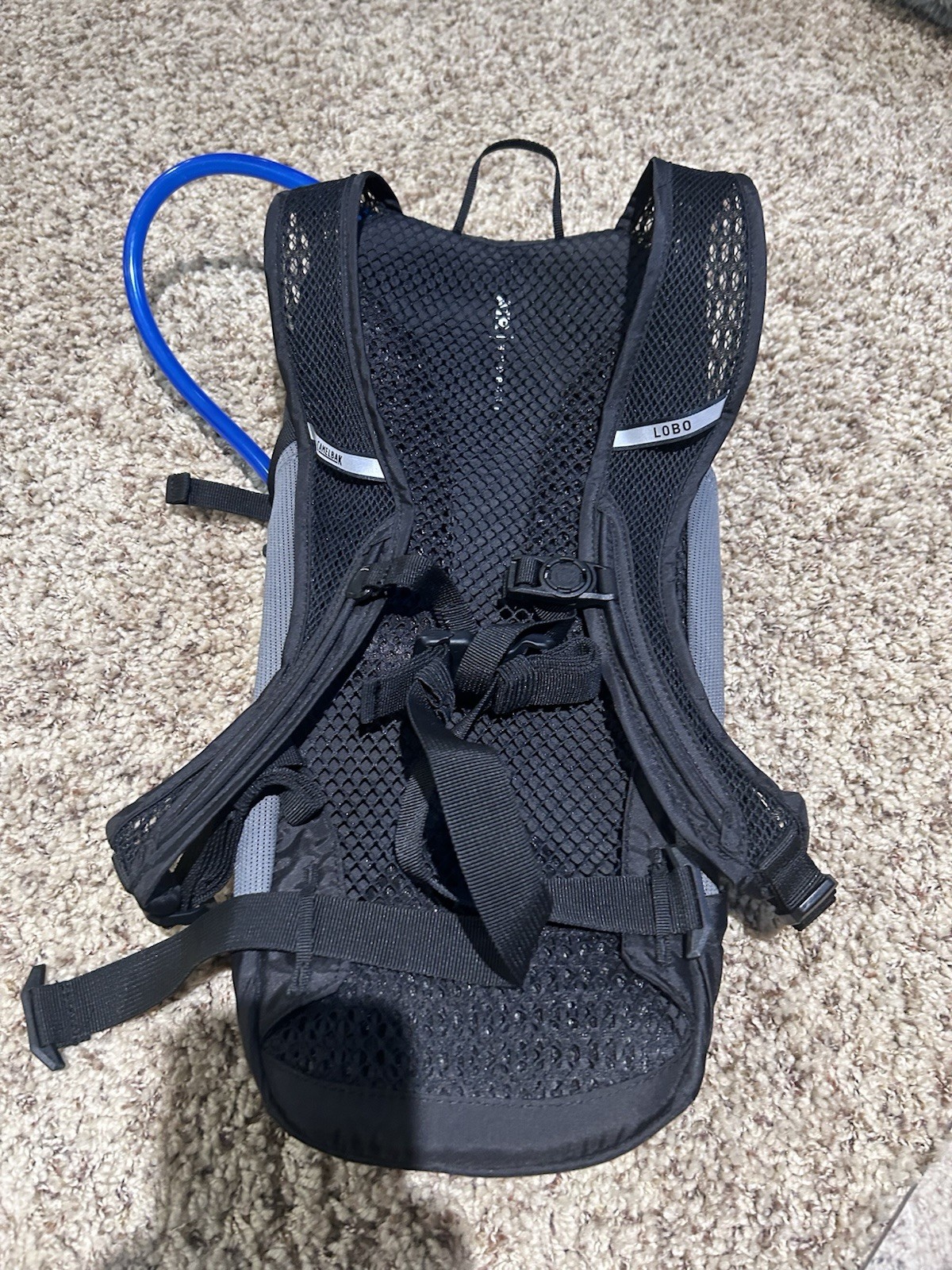 CamelBak Men's Lobo 70oz Hydration Pack, Black Pre-Owned