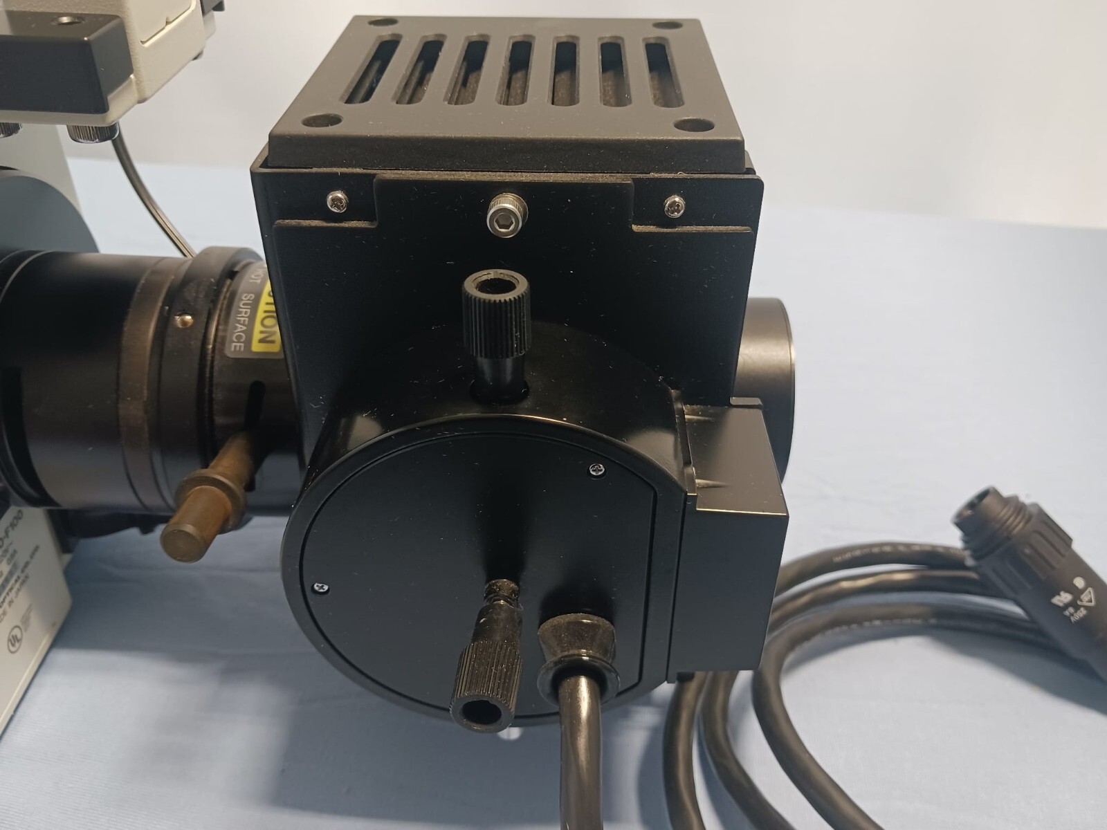 Olympus CK40-F100 Inverted Microscope w/ DP11-N Camera Control Unit 4X Objective