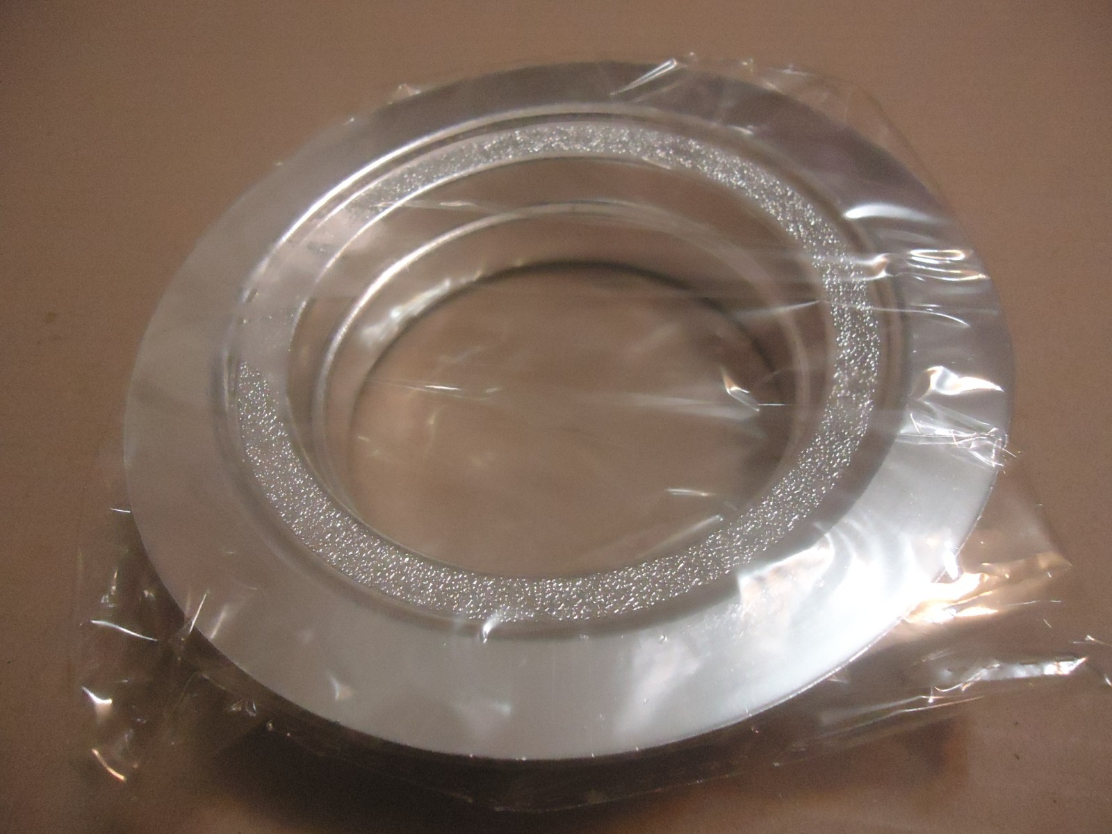 Adapter Bowens Type Mount for SpeedBox.