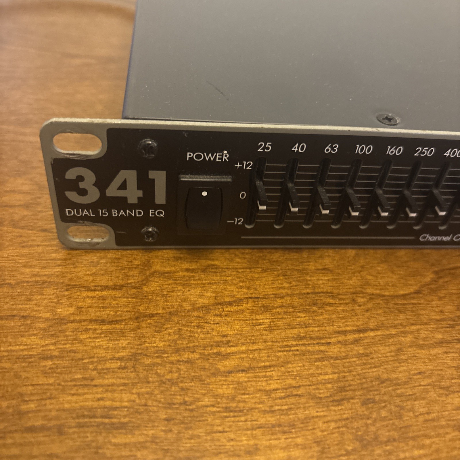Applied Research & Technology 341 Dual 15 Band Equalizer