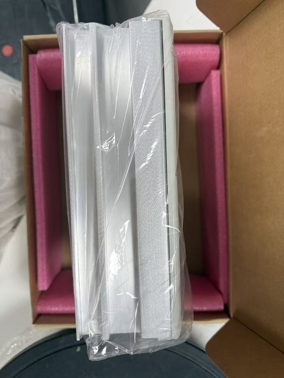 1PCS EVF8211-E, 00402833 EVF8211E NEW LENZE Frequency Inverter