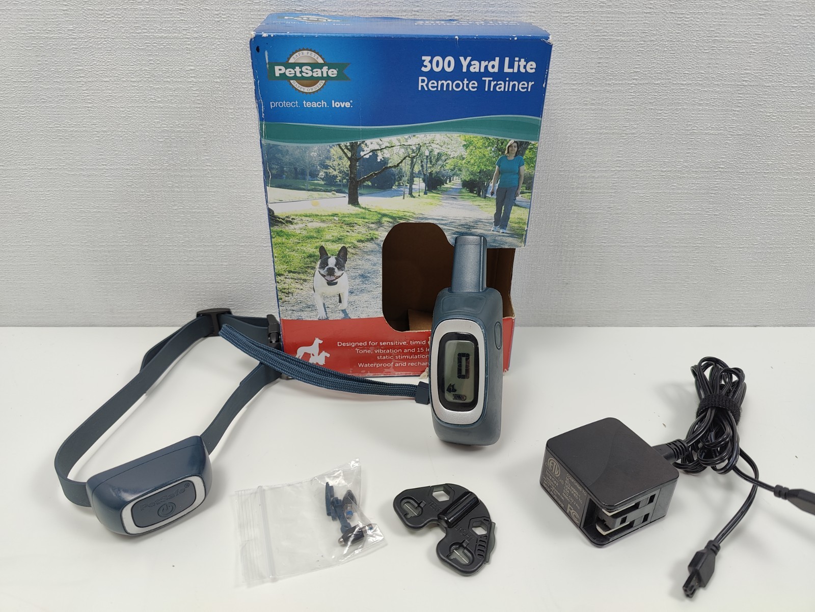 PetSafe Dog Remote Trainer 300yd RFA-574 & Collar RFA-576 w/ Charger TESTED