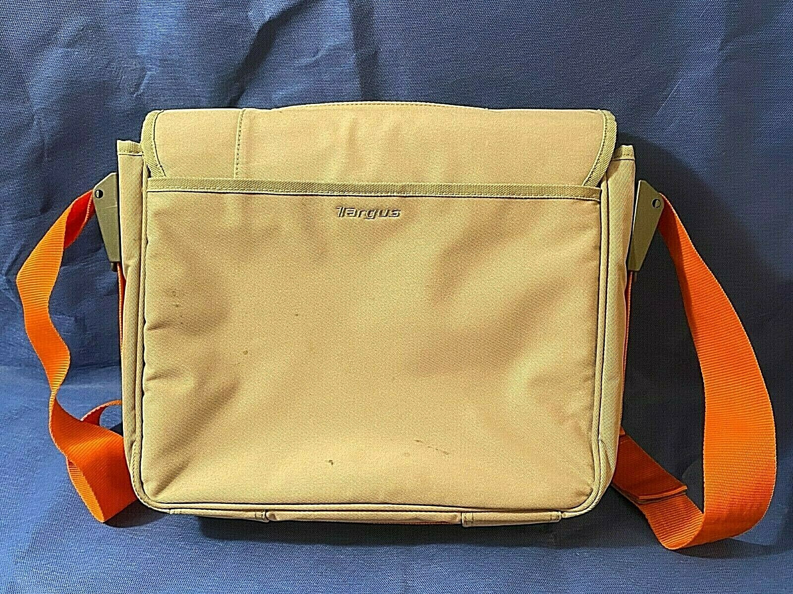 Targus Shoulder Computer Bag Designed for Dell
