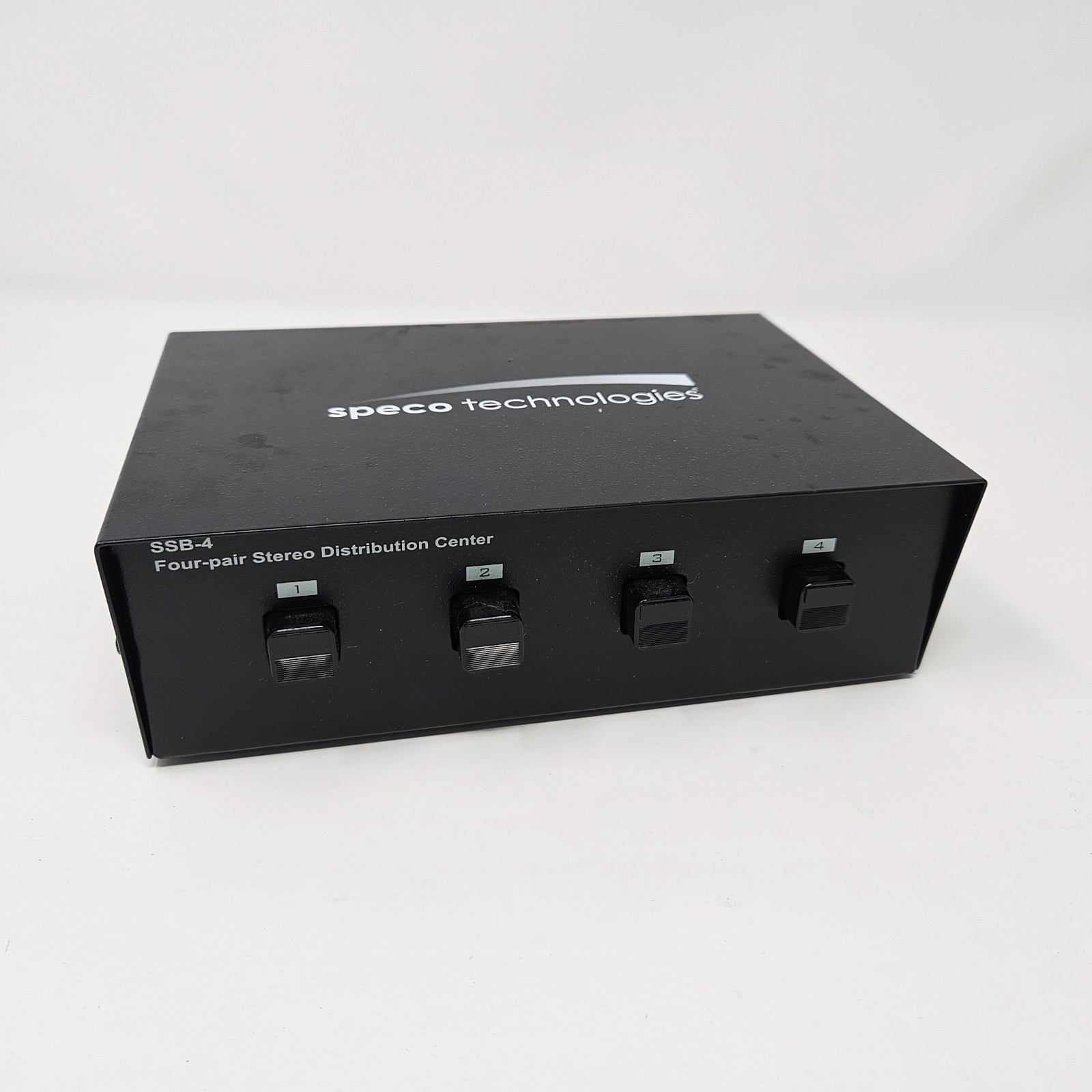 Speco Technologies SSB-4 Four-Pair Stereo Distribution Center