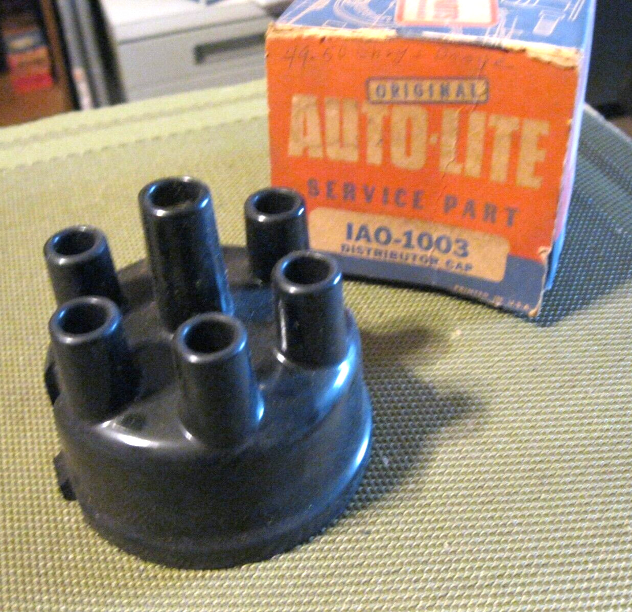 NOS 1949-1950 Mopar car, 1948-1955 Truck distributor cap, Auto-lite, Copper