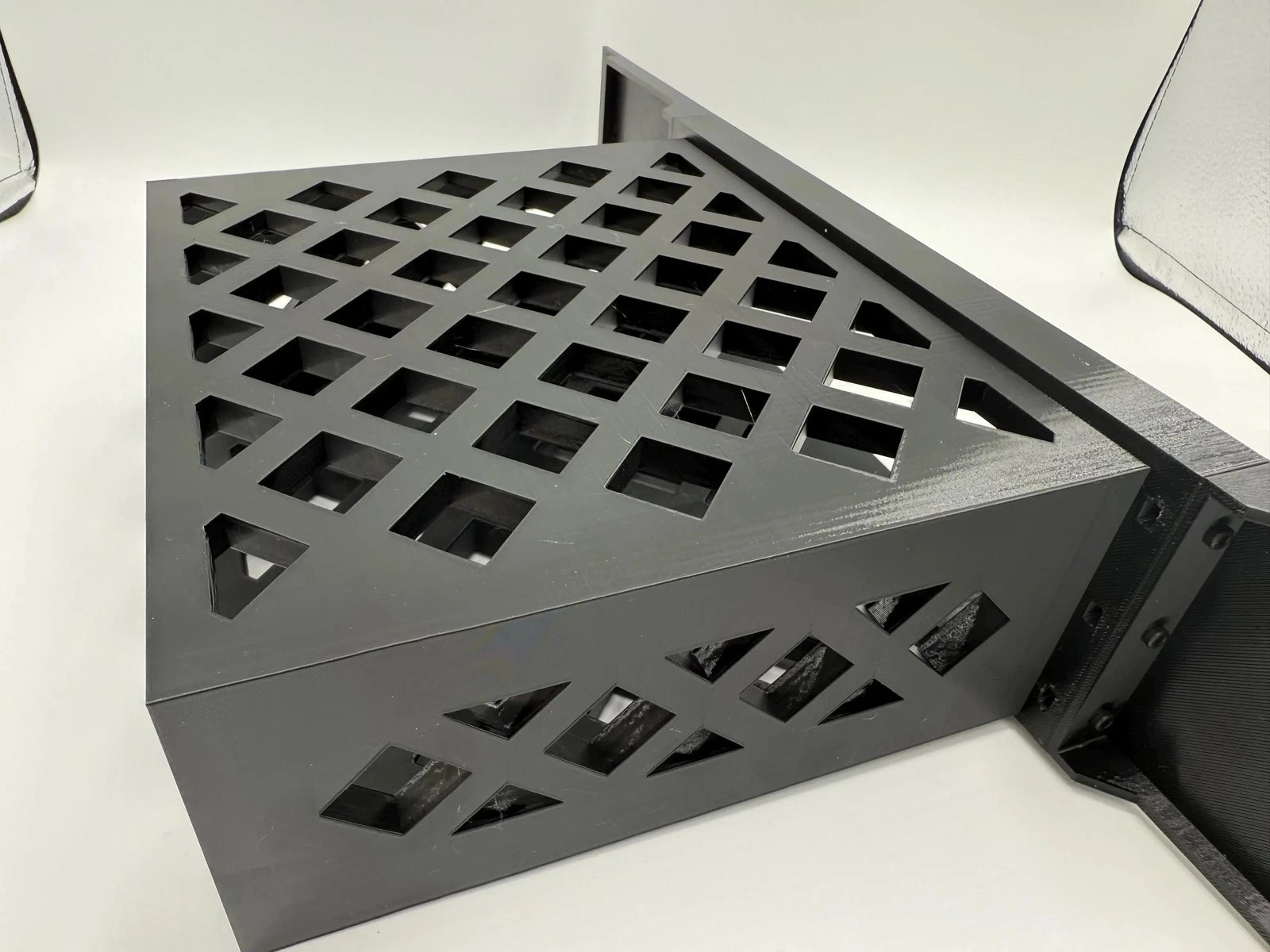 Spectrum Modem 2U 19 inch Rack Mount includes keystone jack