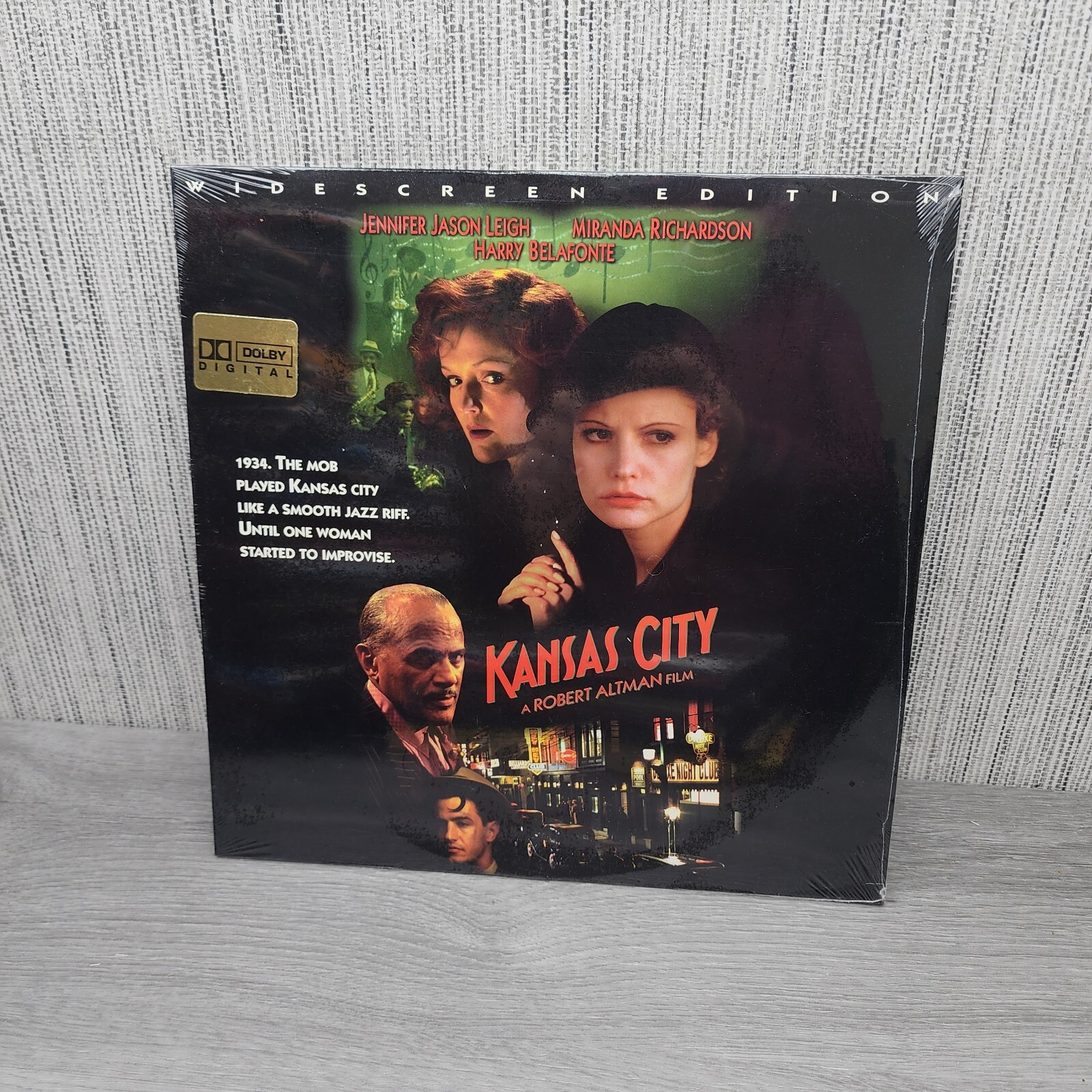 Kansas City - Dermot Mulroney, Harry Belafonte - SEALED Widescreen Laser Disc