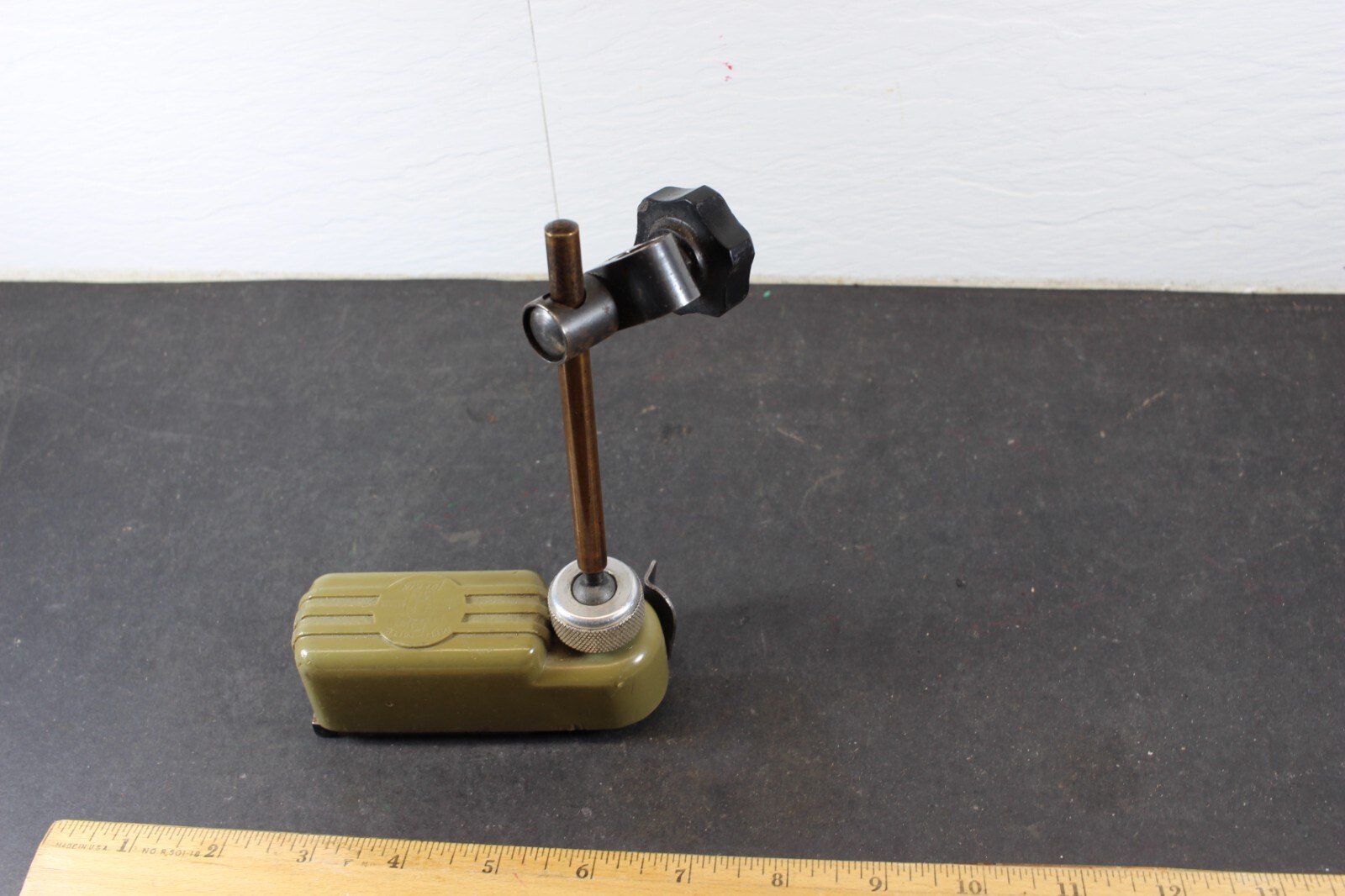 Lufkin Miti-Mite Magnetic Indicator Holder