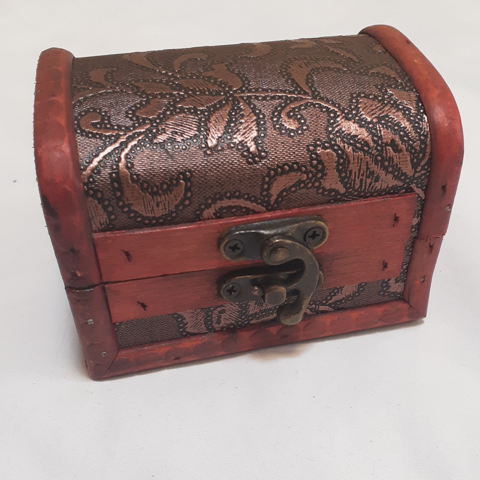 Wooden Keepsake Treasure Chest 3.8" x 2.5" x 2.8" Decorative Cottagecore