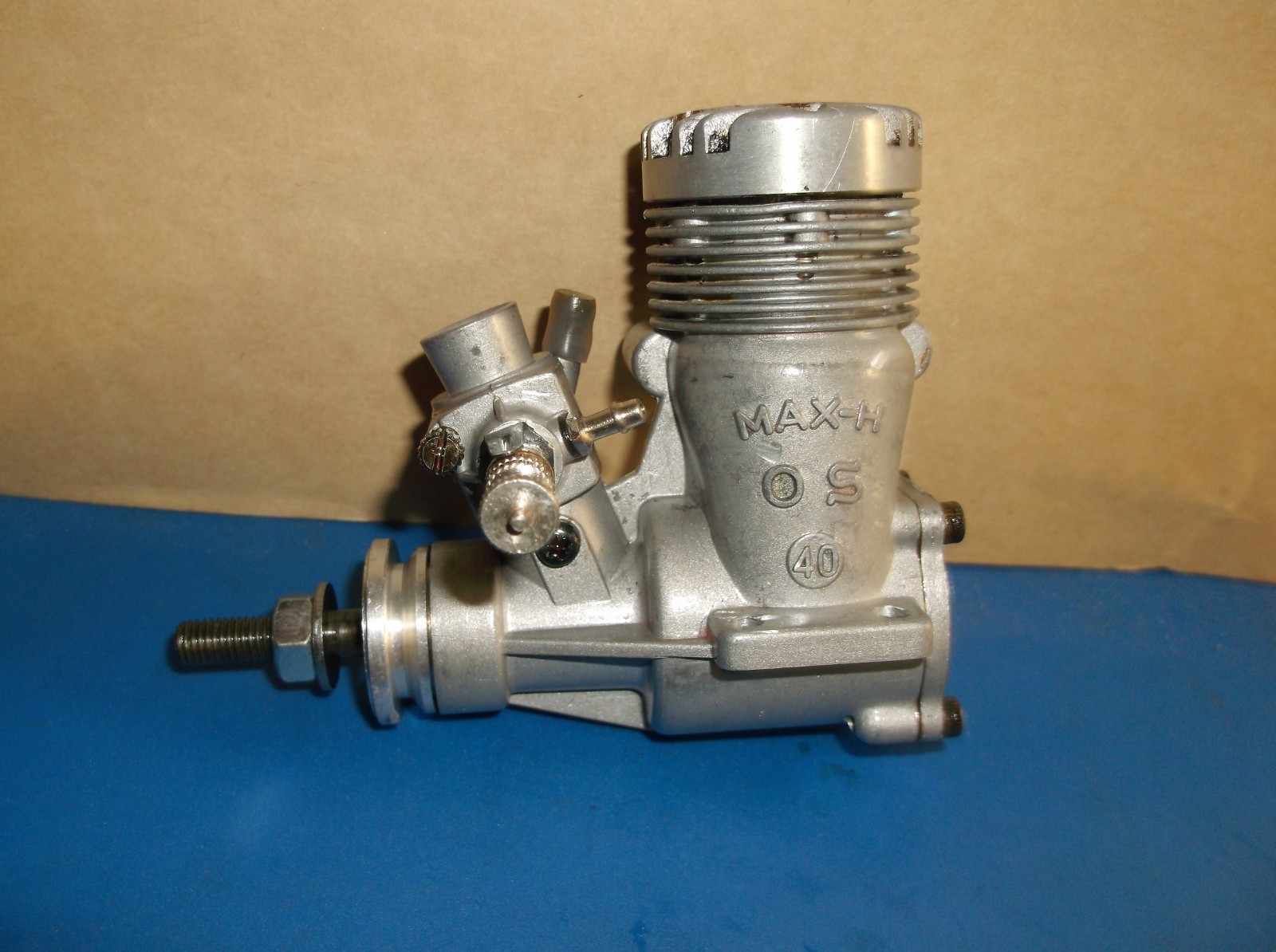 VINTAGE OS MAX H .40 R /C MODEL AIRPLANE ENGINE COMP. GOOD COND.
