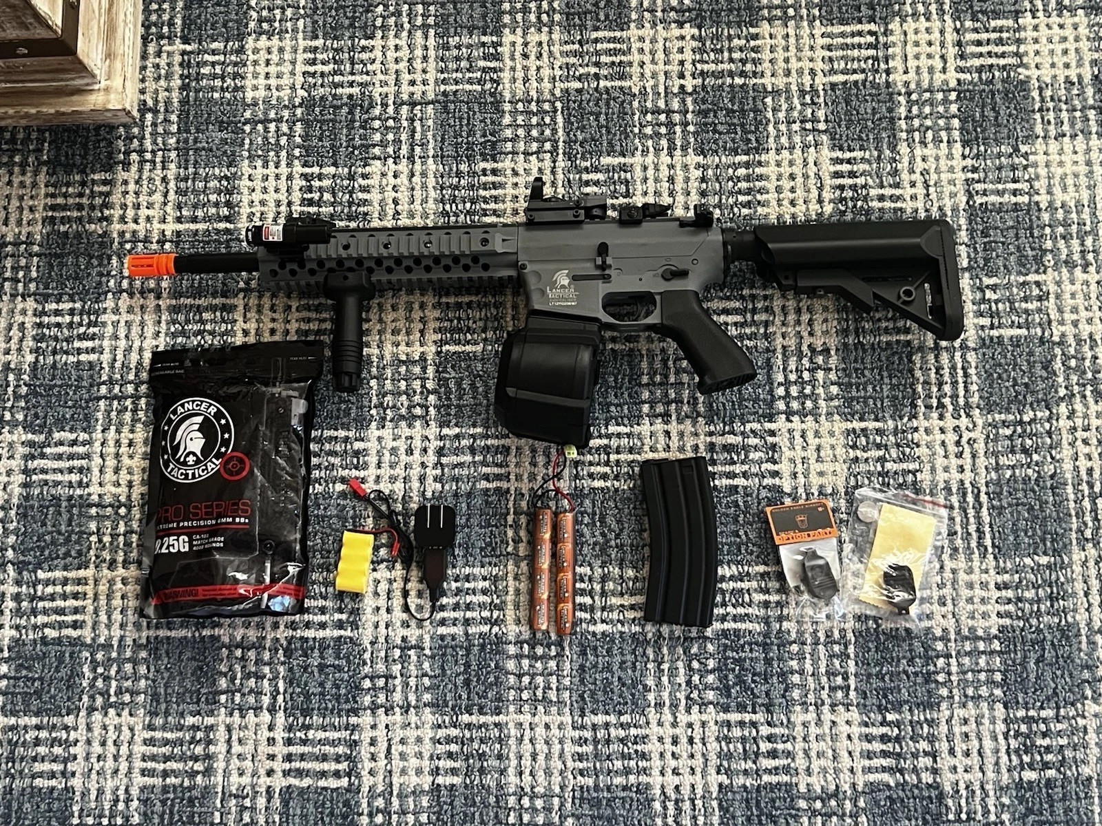 Lancer Tactical Gen 2 EVO RIS AEG