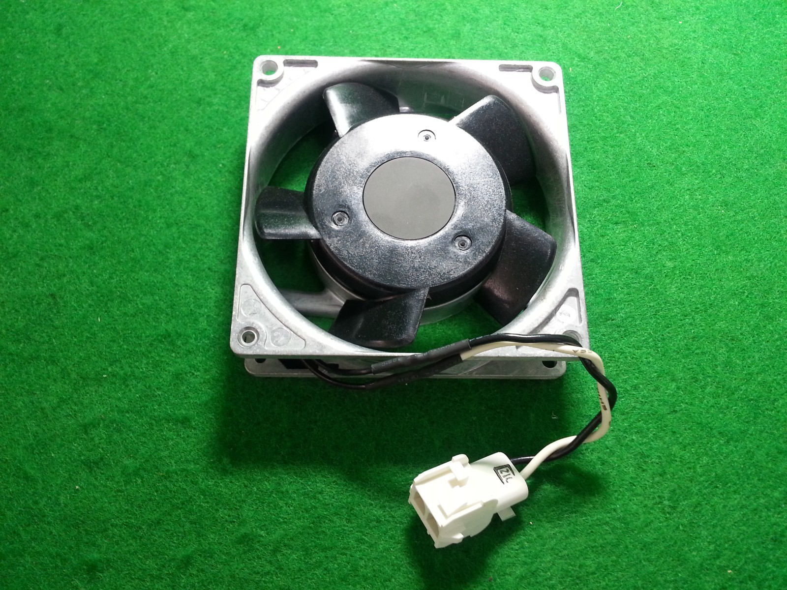 ROYAL UTL925A FAN , USED