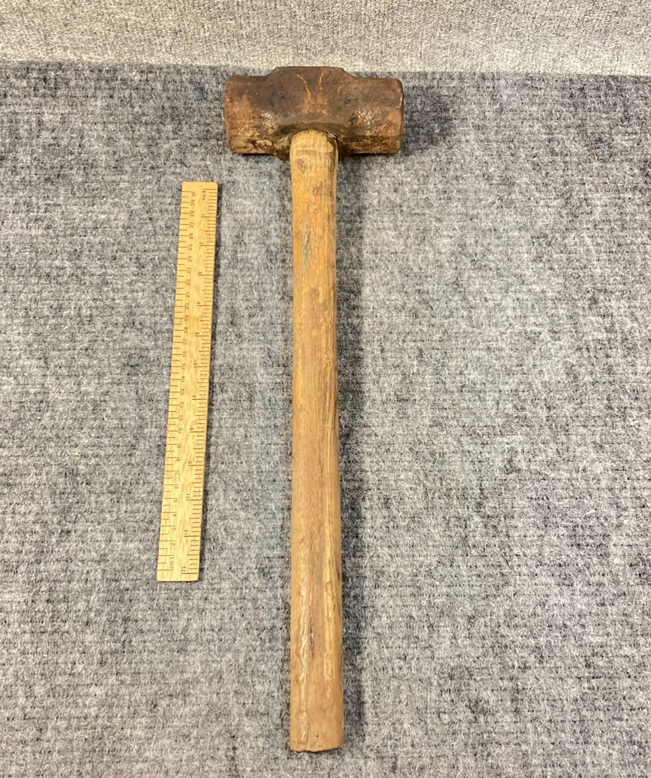 Leetonia 6lb Sledgehammer Octagon Face 20" Wood Handle USA