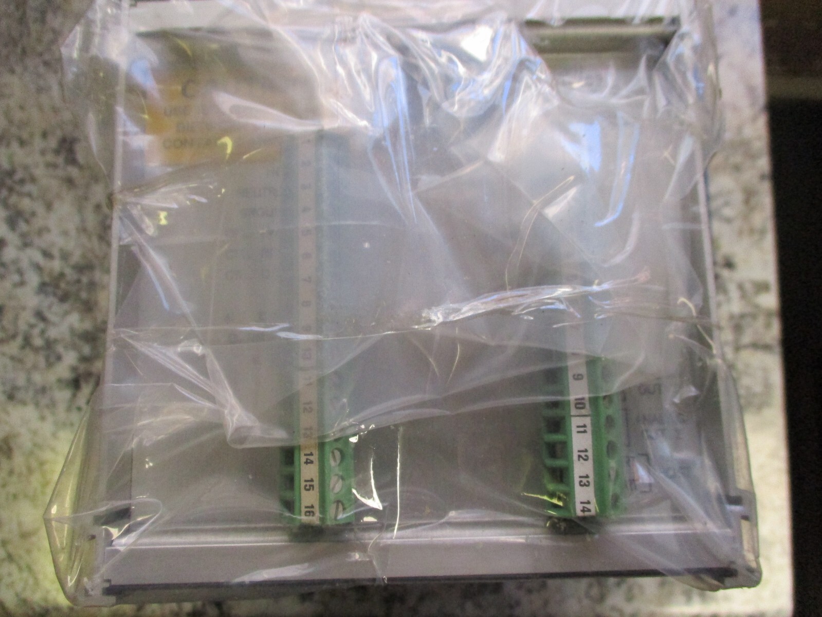 NEW MARATHON MONITORS CARB PC ATMO/TEMP CONTROLLER F810159