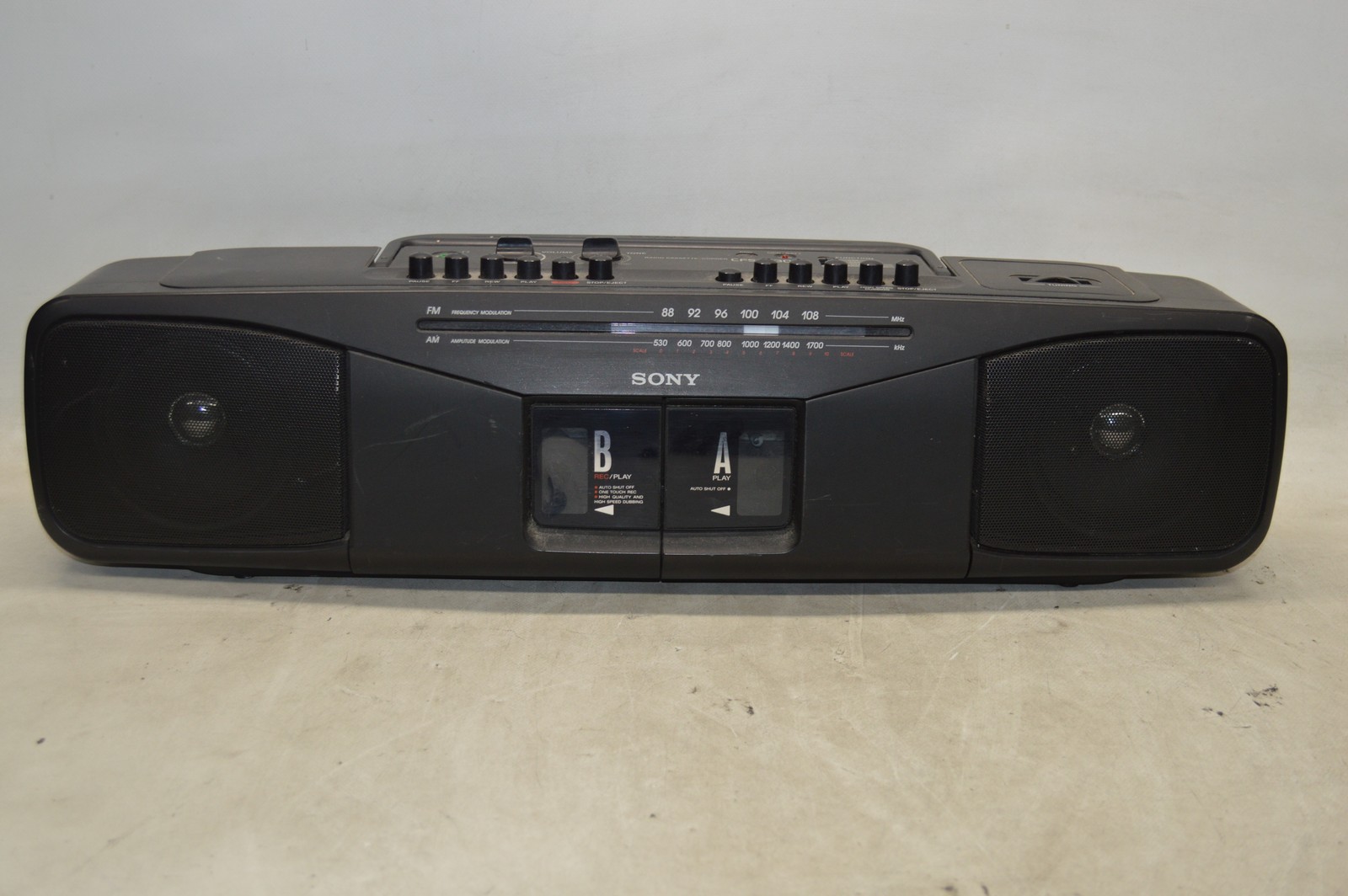 Sony CFS-W304 Portable Stereo Boombox AM/FM Radio Dual Cassette Player