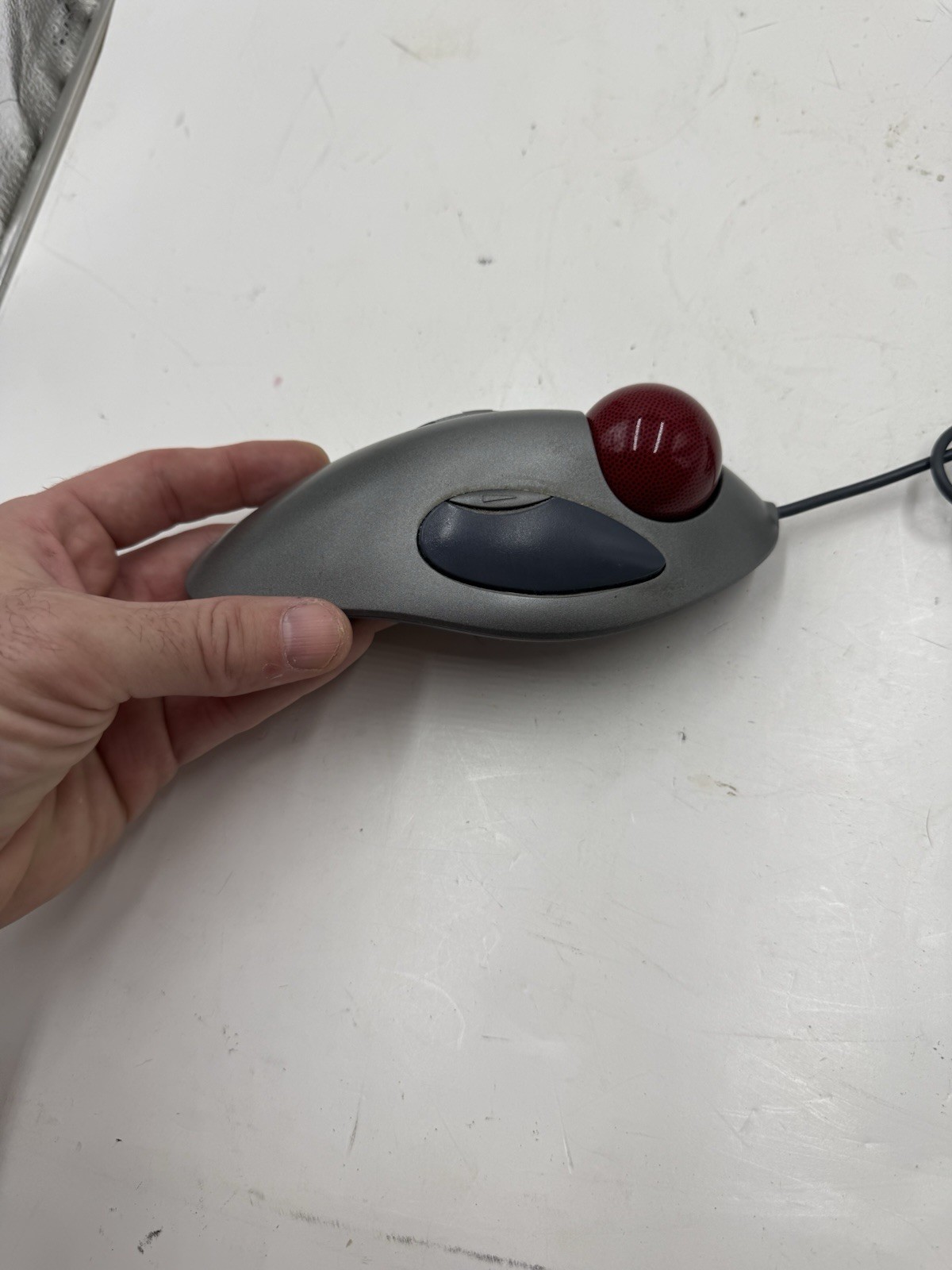 Logitech Trackman Marble T-BC21 Mouse Ergonomic 4 Buttons (TESTED AND WORKING)