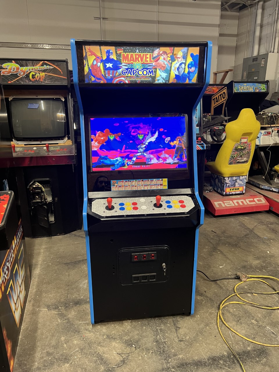 MARVEL vs CAPCOM ARCADE by CAPCOM (Excellent Condition)*RARE*
