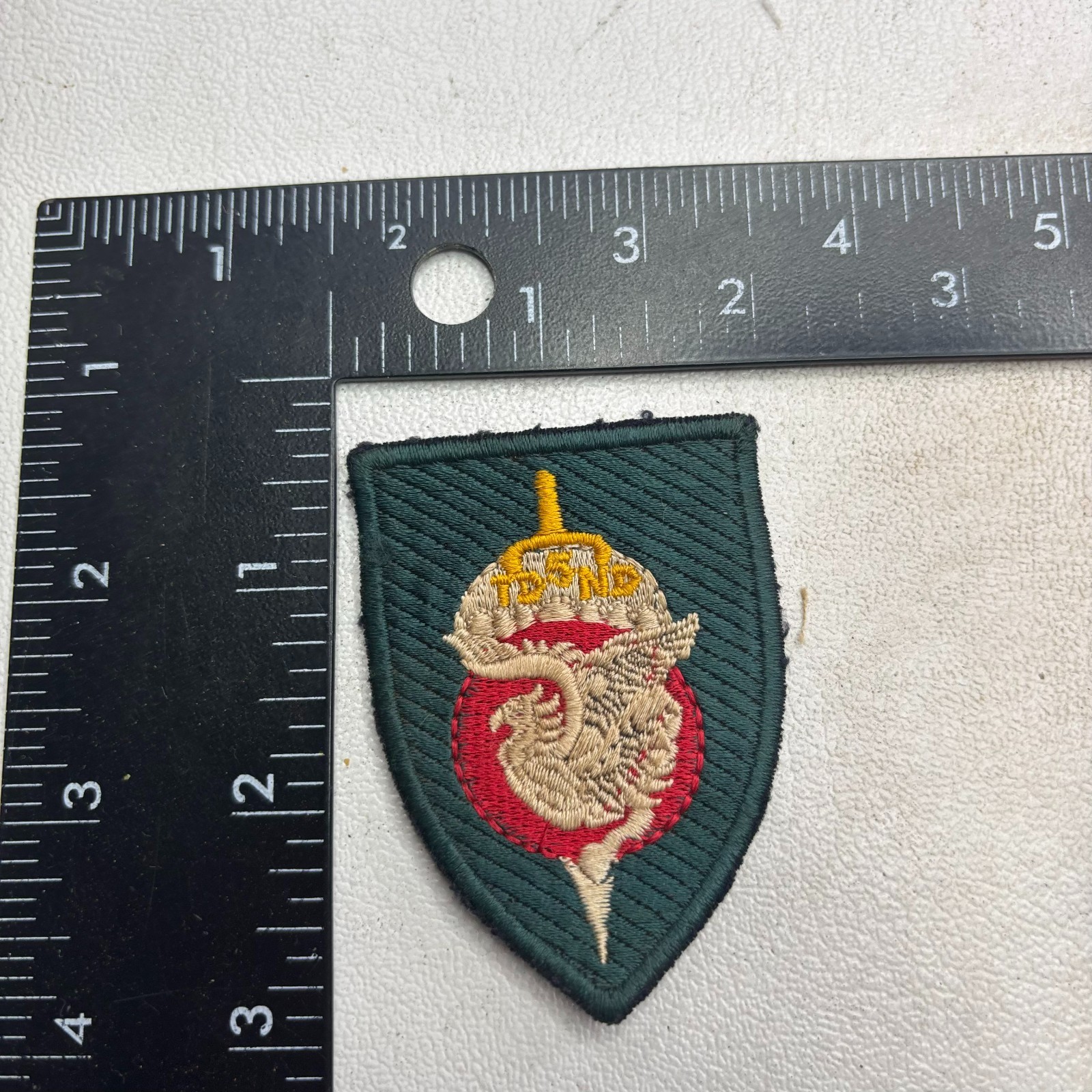 Likely RECENT-MAKE But Looks Old TD 5 ND SAIGON PARATROOPERS Military Patch 64ab