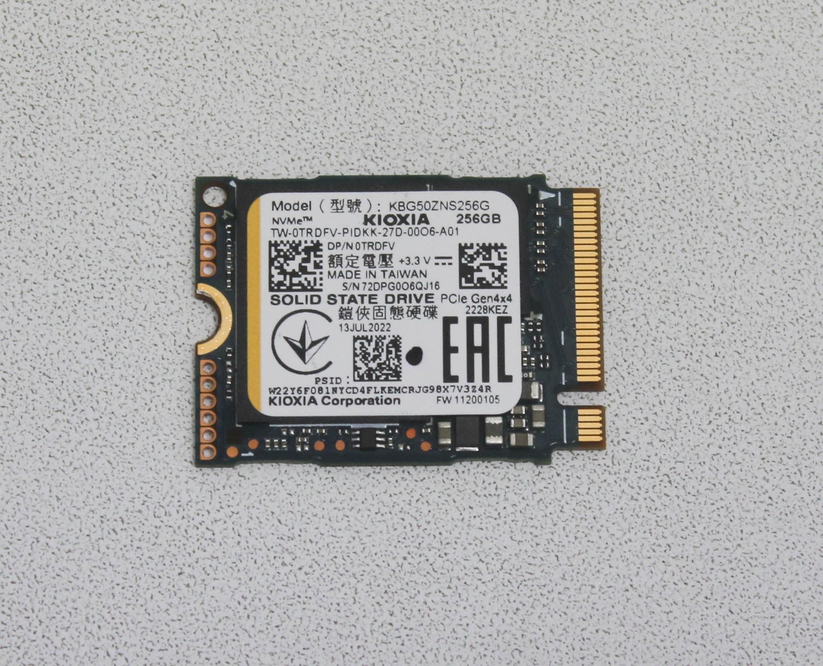 TRDFV DELL 256GB SSD M.2 NVMe 2230 PCIe Gen4x4 INSPIRON 7710 "GRADE A"