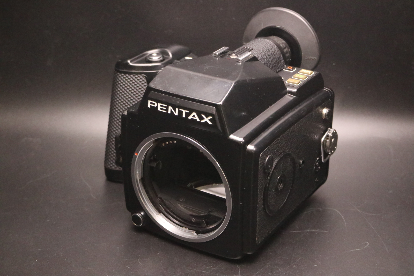[Near MINT] Pentax 645 Medium Format Camera Body w/120 Film Back From JAPAN