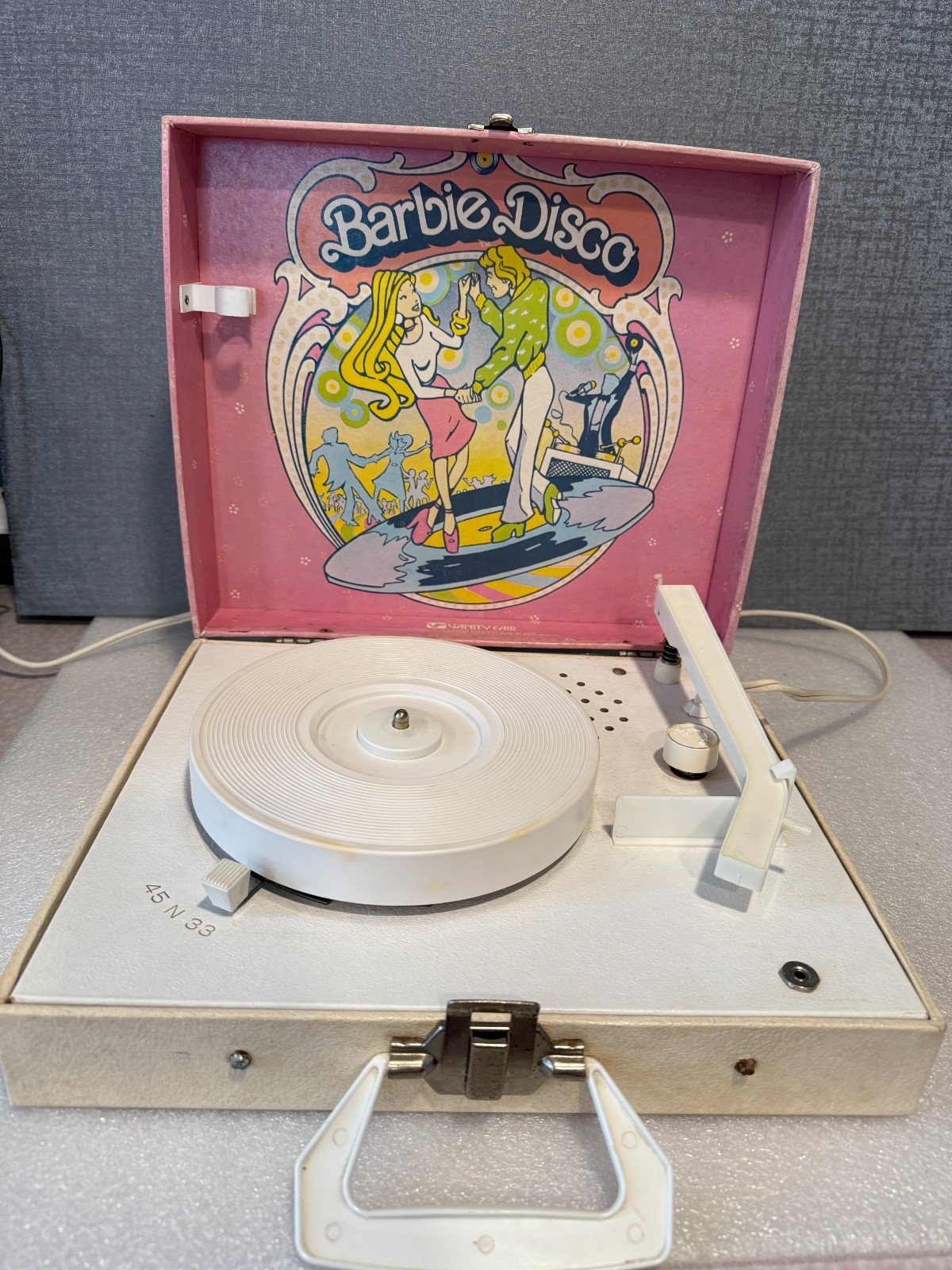 VTG Barbie Disco Sing A Long Phonograph Model No. 107  No Mic