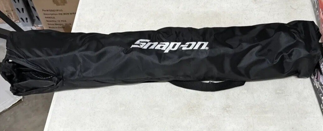 Snap-on Tools Tailgate Table folding in box with cover
