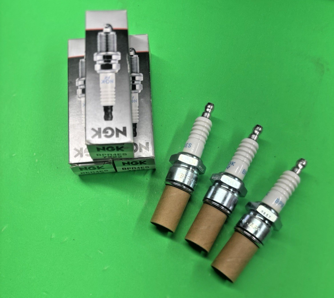 NEW IN BOX NGK BPR4ES SPARK PLUGS 7222🧨LOT OF 3🧨FREE SHIPPING🧨