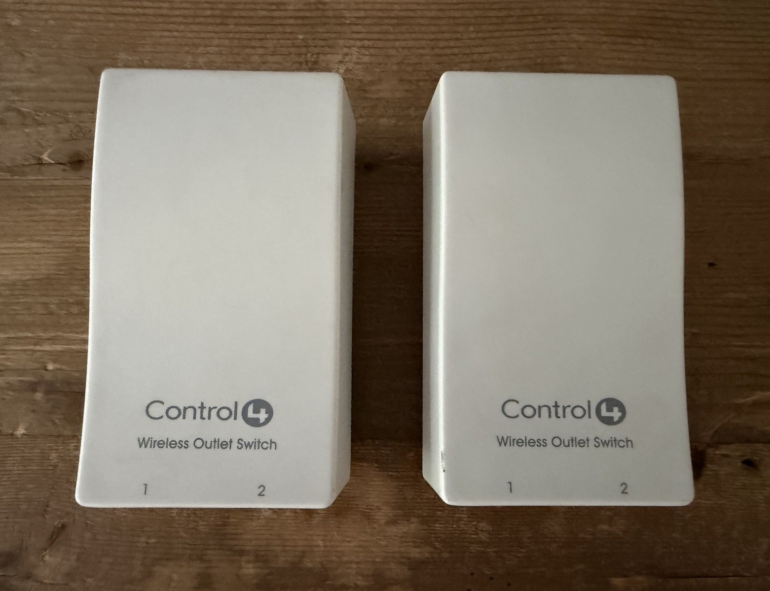 Control4 LOZ-5S1-x Wireless Outlet Dimmer