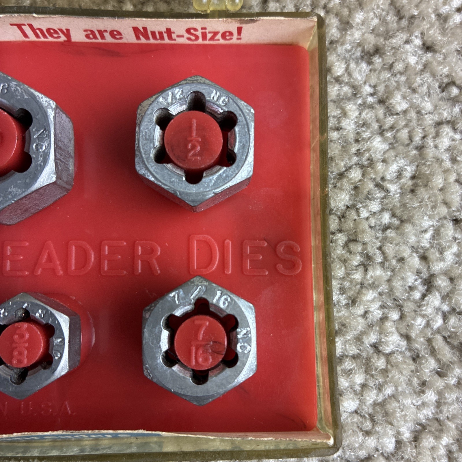 Snap-On TRC7A Rethreader Dies 7Pcs. Original Case Good Condition