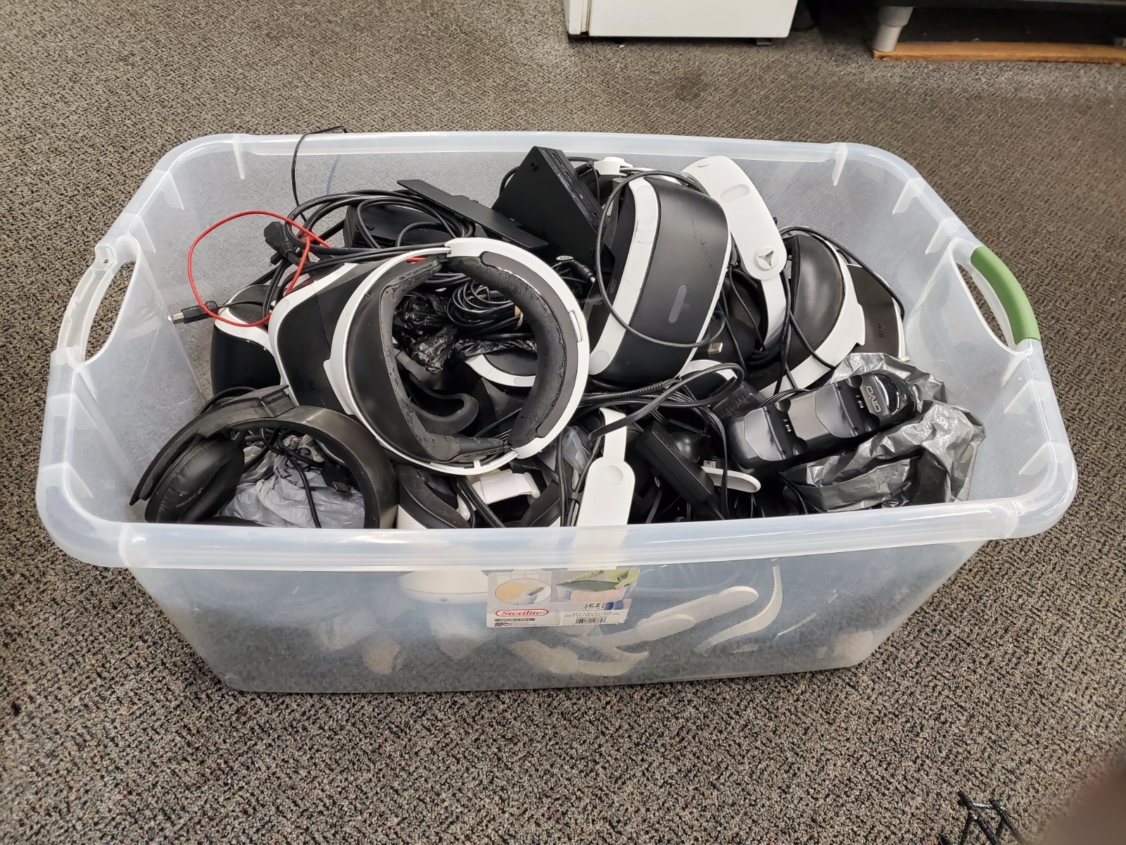 PS VR 1 Lot (As is, Untested, Uncounted, Read desc.)