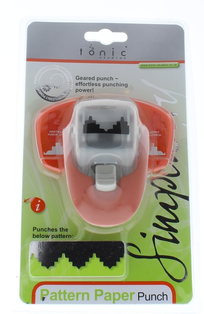 Tonic Studios Simplicity Pattern Paper Punch Scalloped Border Diamond Lace
