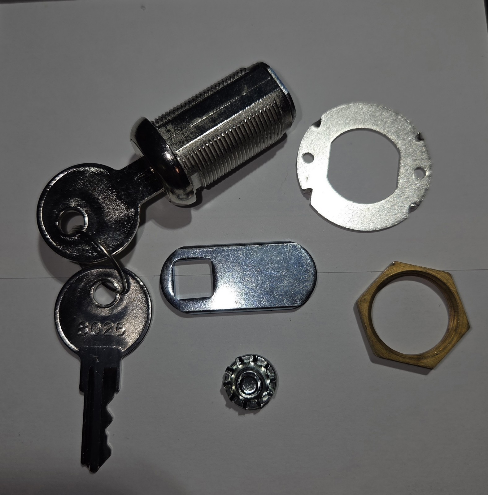 Cam Lock 1 1/4" File Cabinet, Toolbox, Desk, Storage with 2 #8025 keys and Hdwe